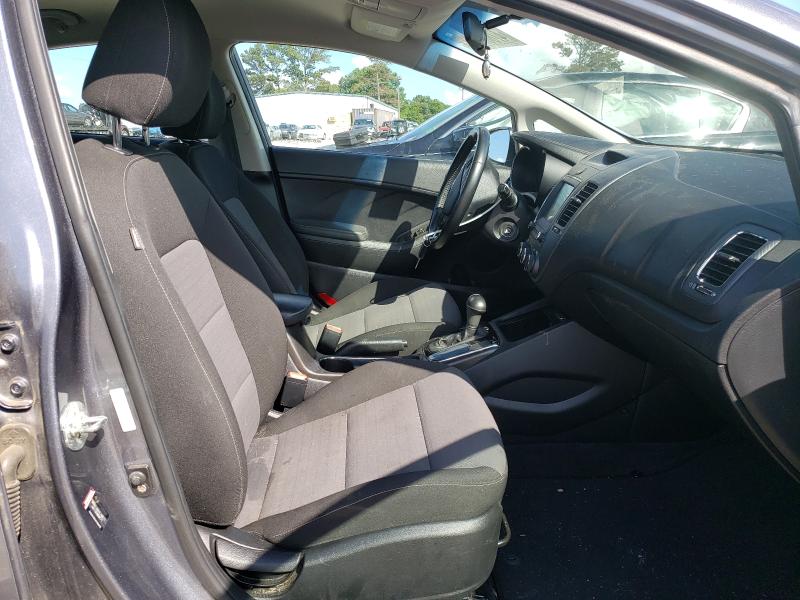 2018 KIA FORTE KOUP 3KPFL4A70JE191240