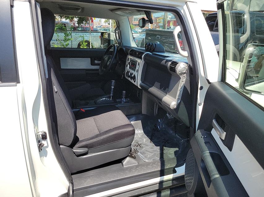 2012 TOYOTA FJ CRUISER JTEBU4BF3CK135113