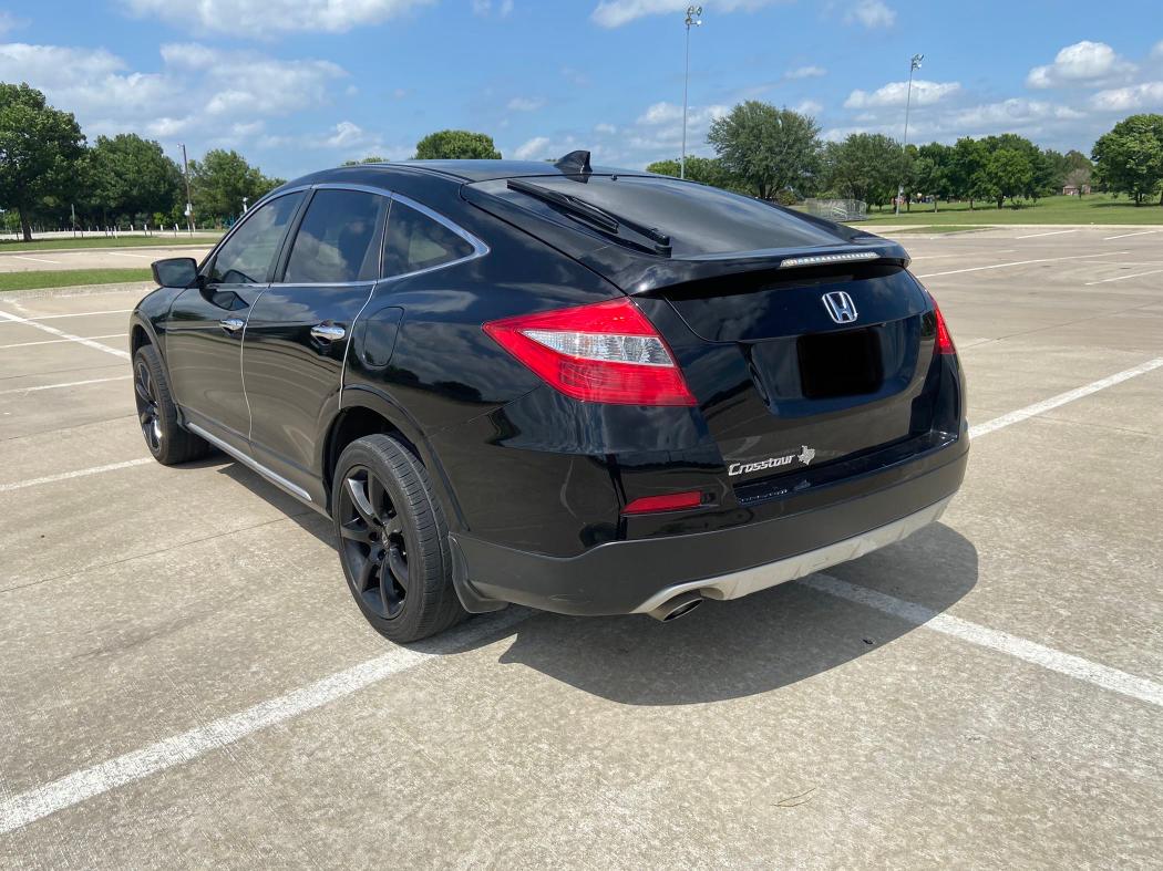 2015 HONDA CROSSTOUR 5J6TF3H50FL002359