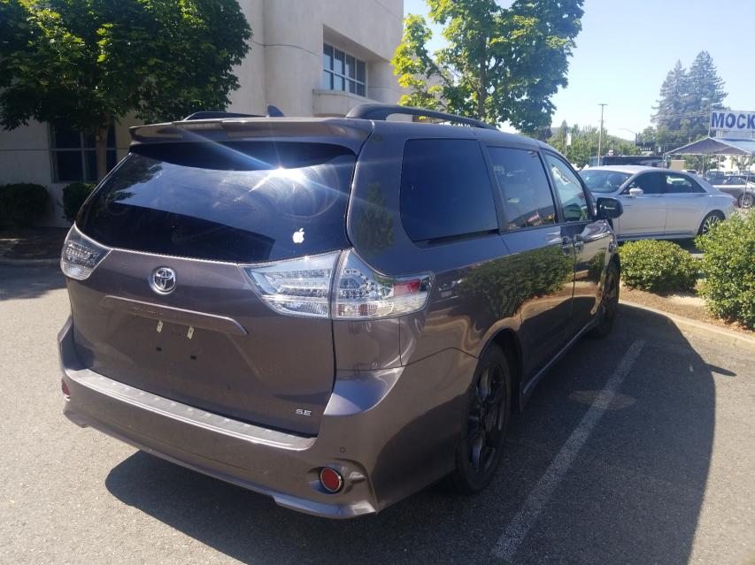 2019 TOYOTA SIENNA SE 5TDXZ3DC5KS987561