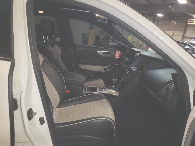 2017 INFINITI QX70 JN8CS1MW0HM412374
