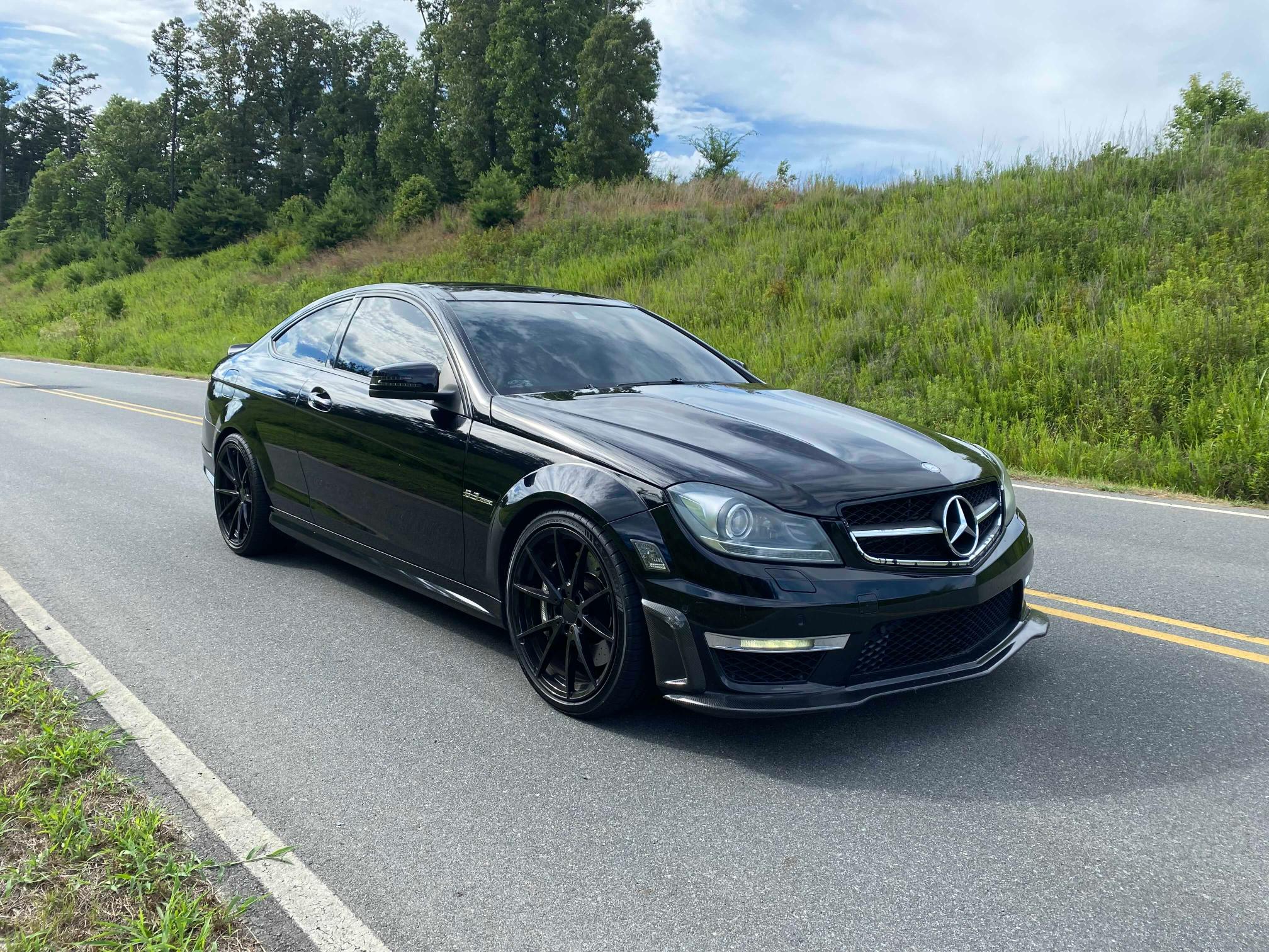 2012 MERCEDES-BENZ C 63 AMG WDDGJ7HB9CF771378