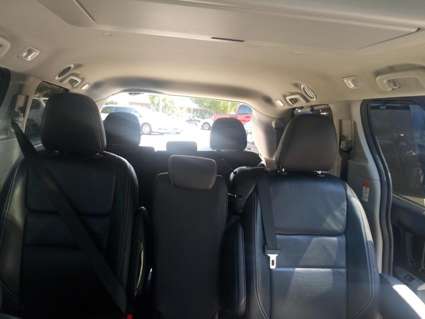 2019 TOYOTA SIENNA SE 5TDXZ3DC5KS987561