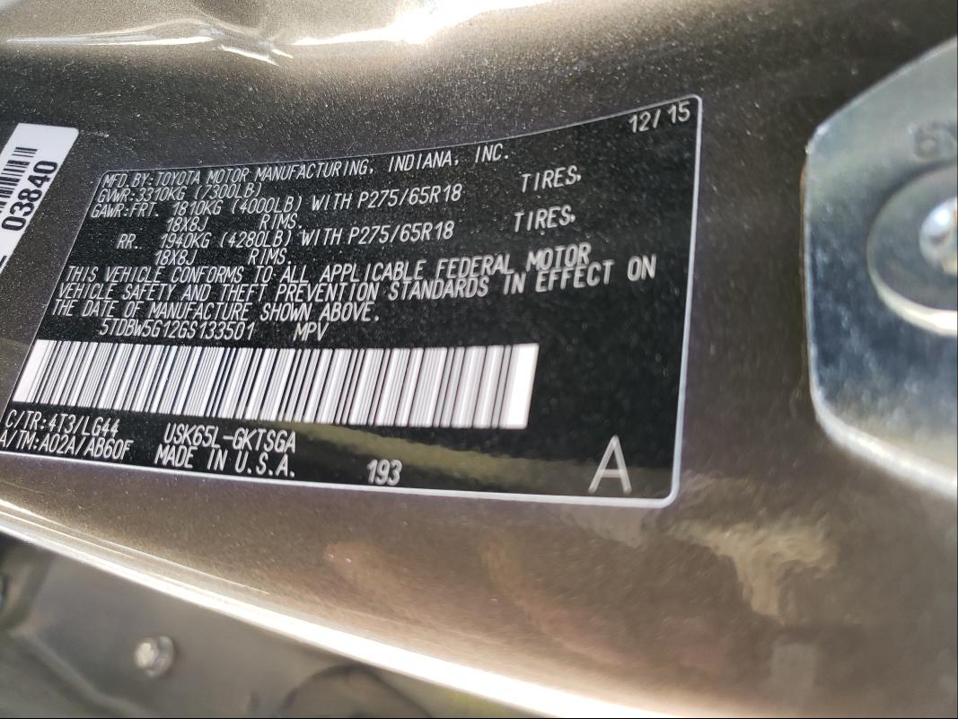 2016 TOYOTA SEQUOIA SR 5TDBW5G12GS133501