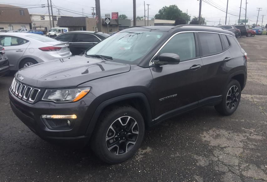 2018 JEEP COMPASS LI 3C4NJDCB8JT354165