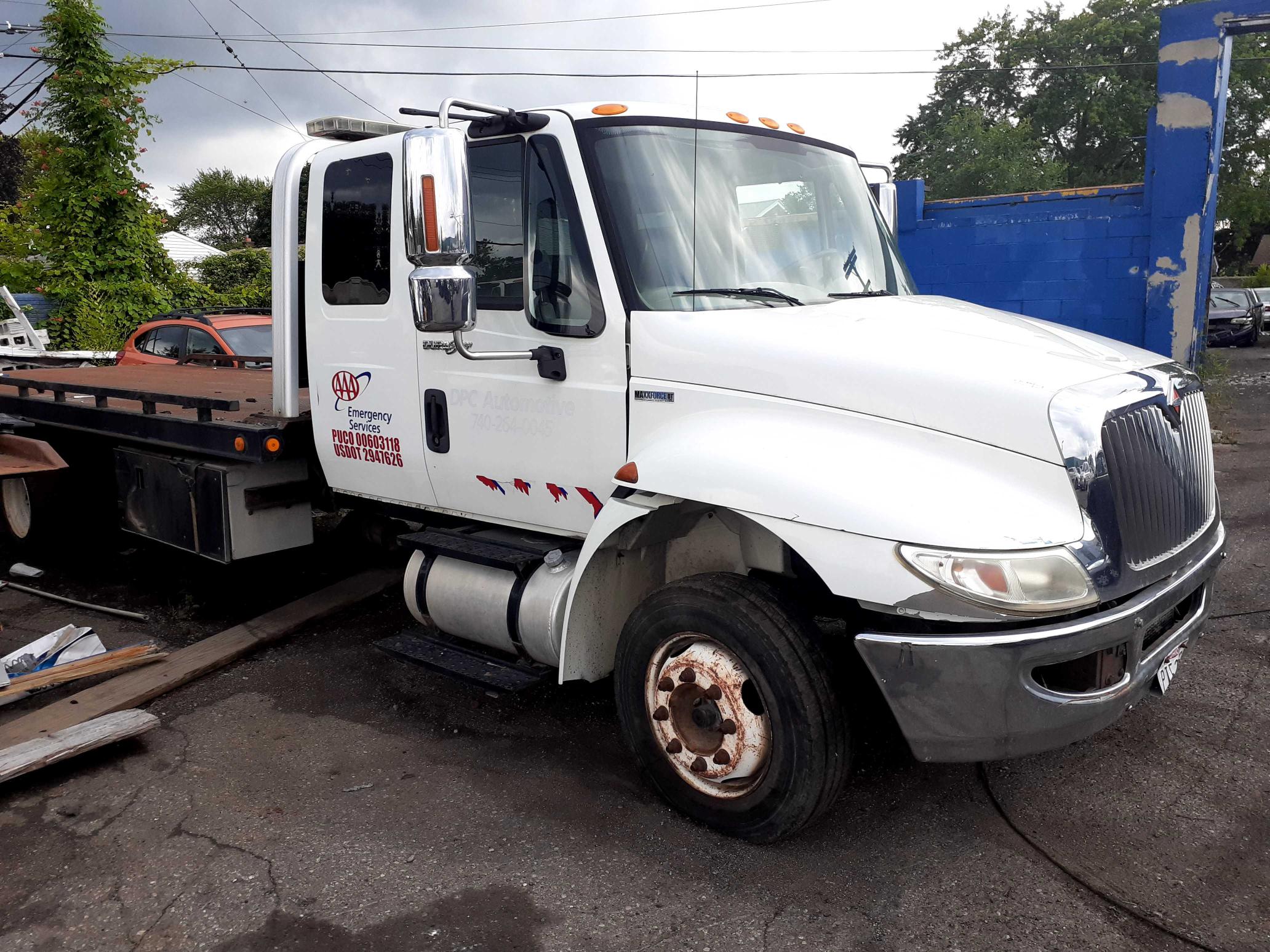 Salvage/Wrecked International Trucks for Sale
