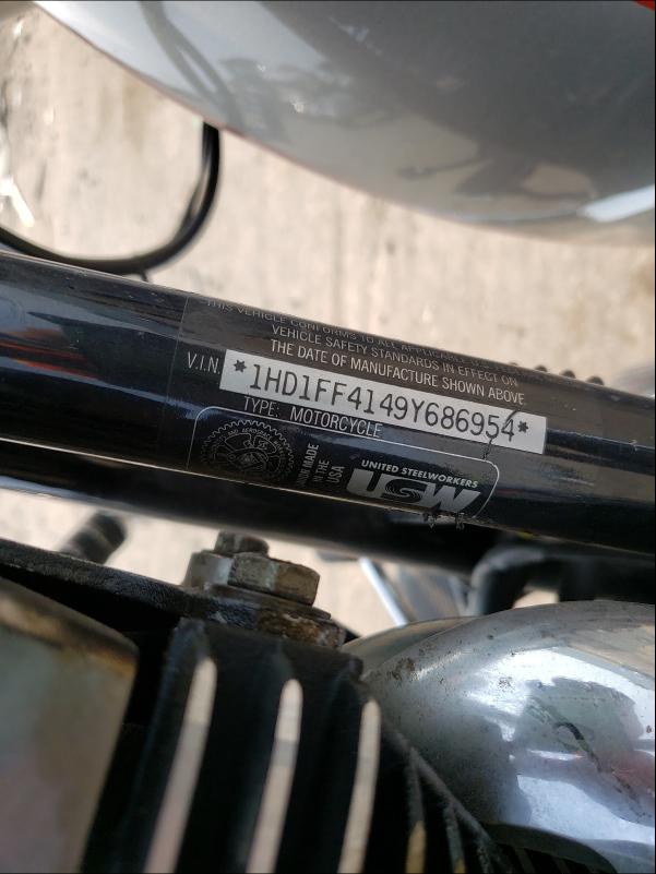 2009 HARLEY-DAVIDSON FLHTC 1HD1FF4149Y686954