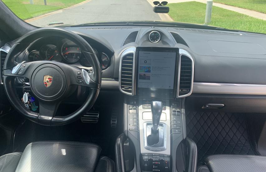 2011 PORSCHE CAYENNE TU WP1AC2A2XBLA82441