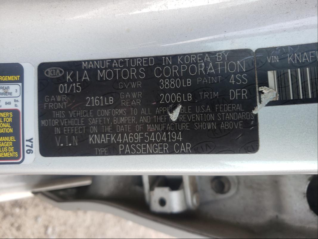 2015 KIA UK KNAFK4A69F5404194