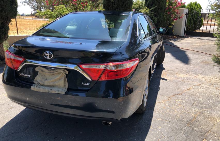 2015 TOYOTA CAMRY LE - 4T4BF1FK1FR468358