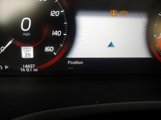 2020 VOLVO V60 CROSS YV4102WK5L1048680