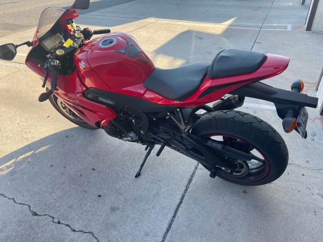 2017 SUZUKI GSX-R1000 JS1DM11B7H2100019