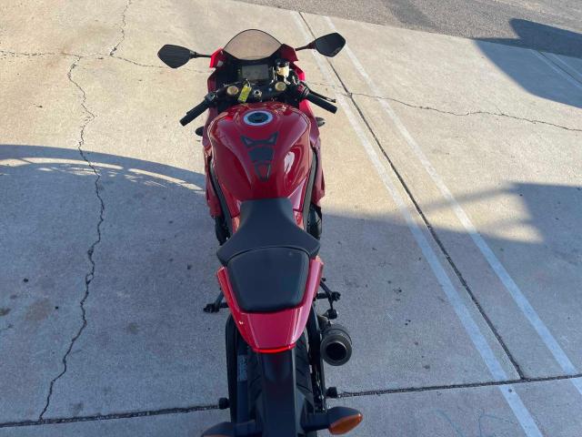 2017 SUZUKI GSX-R1000 JS1DM11B7H2100019