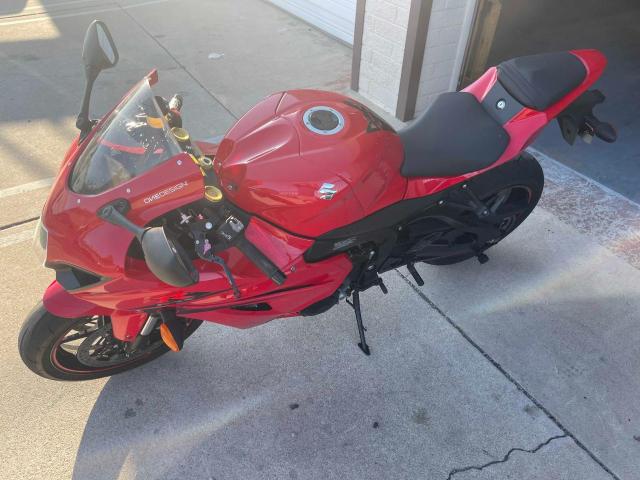 2017 SUZUKI GSX-R1000 JS1DM11B7H2100019