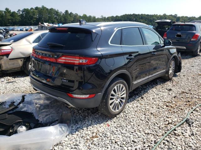 2017 LINCOLN MKC RESERV 5LMCJ3C94HUL13829