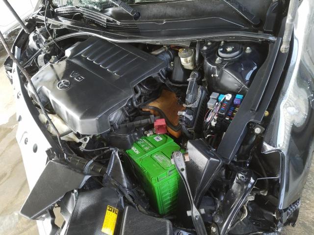 VIN: 4T1BK1EB2FU160221 Auction: COPART UAE Lot: 54427821 Location: DUBAI INDUSTRIAL CITY - DUBAI 4T1BK1EB2FU160221 TOYOTA AVALON 2015 BLACK Photo 17