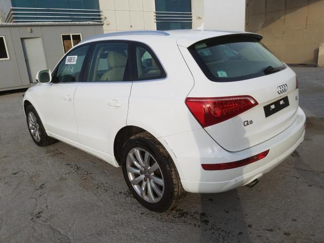 VIN: WAUCKC8R6AA031256 Auction: COPART UAE Lot: 54906191 Location: DUBAI INDUSTRIAL CITY - DUBAI WAUCKC8R6AA031256 AUDI Q5 2010 WHITE Photo 3