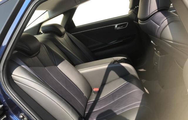 2018 TOYOTA MIRAI JTDBVRBD0JA004057