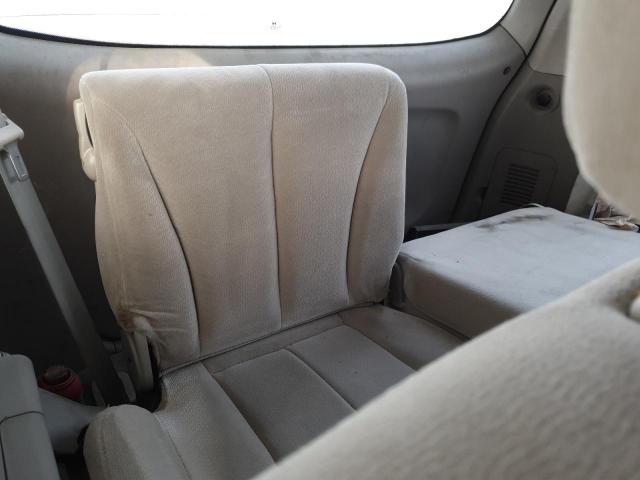 VIN: KMHNM81C75U162365 Auction: COPART UAE Lot: 53576251 Location: DUBAI INDUSTRIAL CITY - DUBAI KMHNM81C75U162365 HYUNDAI TERRACAN 2005 WHITE Photo 14