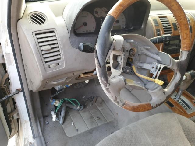 VIN: KMHNM81C75U162365 Auction: COPART UAE Lot: 53576251 Location: DUBAI INDUSTRIAL CITY - DUBAI KMHNM81C75U162365 HYUNDAI TERRACAN 2005 WHITE Photo 9