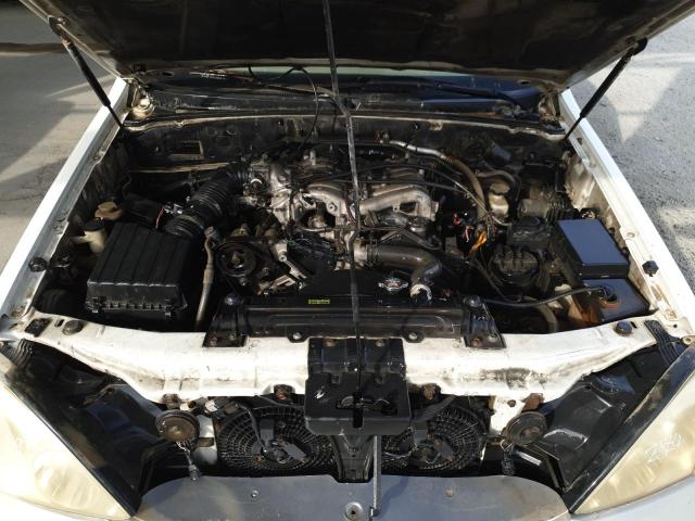 VIN: KMHNM81C75U162365 Auction: COPART UAE Lot: 53576251 Location: DUBAI INDUSTRIAL CITY - DUBAI KMHNM81C75U162365 HYUNDAI TERRACAN 2005 WHITE Photo 7