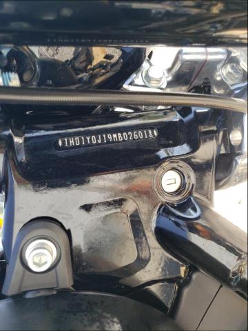 2021 HARLEY-DAVIDSON FLSL 1HD1YDJ19MB026018