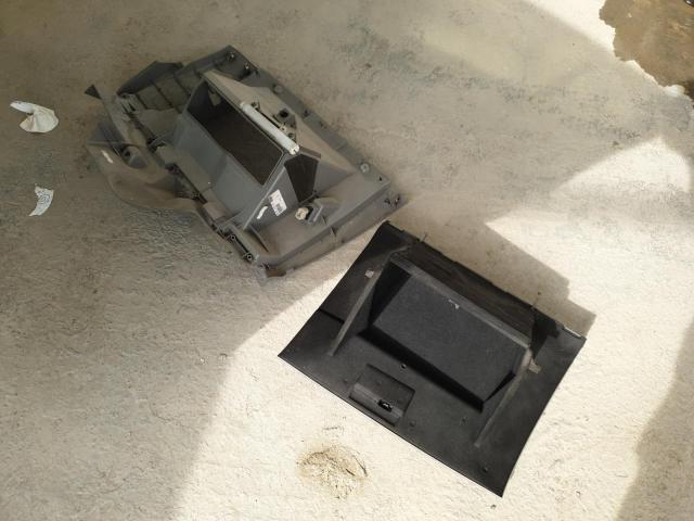 VIN: 1N4BA41E15C850190 Auction: COPART UAE Lot: 53510071 Location: DUBAI INDUSTRIAL CITY - DUBAI 1N4BA41E15C850190 NISSAN MAXIMA SE 2005 WHITE Photo 14