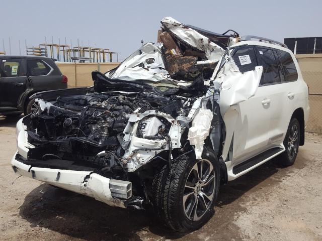 VIN: JTMHX01J2L4197739 Auction: COPART UAE Lot: 55229711 Location: HALBAN - THE SULTANATE OF OMAN JTMHX01J2L4197739 TOYOTA L-CRUISER 2020 WHITE Photo 2