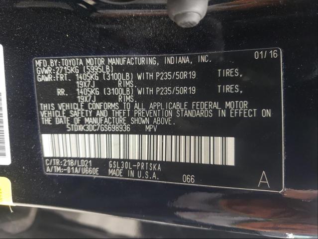 2016 TOYOTA SIENNA SE 5TDXK3DC7GS698936
