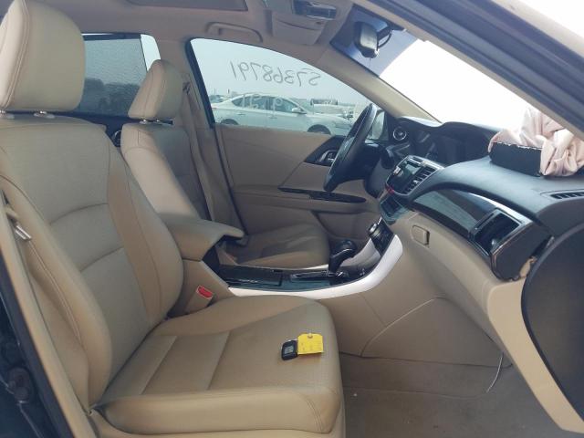 VIN: LUCCR3667F3400737 Auction: COPART UAE Lot: 57368791 Location: DUBAI INDUSTRIAL CITY - DUBAI LUCCR3667F3400737 HONDA ACCORD 2015 BLACK Photo 5