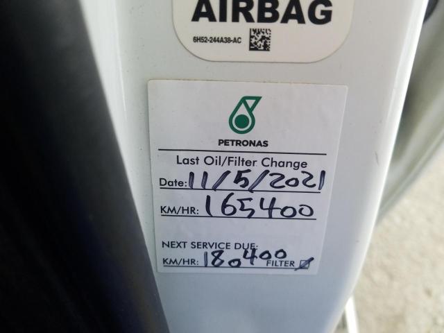 VIN: SALLSAAD4BA287240 Auction: COPART UAE Lot: 57748681 Location: DUBAI INDUSTRIAL CITY - DUBAI SALLSAAD4BA287240 RANG SPORT 2011 WHITE Photo 15