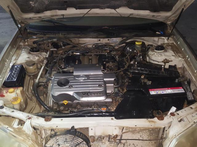 VIN: JN1CA31S0YT181383 Auction: COPART UAE Lot: 52821991 Location: DUBAI INDUSTRIAL CITY - DUBAI VIN: JN1CA31S0YT181383 NISSAN MAXIMA G30 2000 BEIGE Photo 7