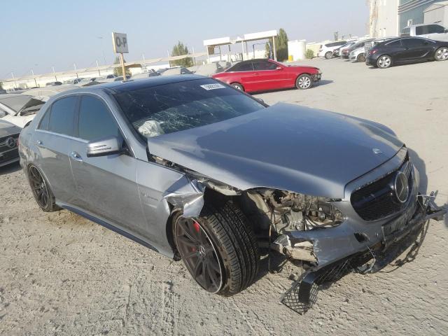 VIN: WDDHF7CB7AA221975 Auction: COPART UAE Lot: 58883301 Location: DUBAI INDUSTRIAL CITY - DUBAI WDDHF7CB7AA221975 MERCEDES BENZ E500 AMG 2010 GRAY Photo 1