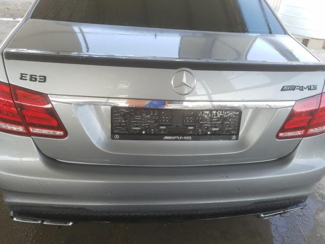 VIN: WDDHF7CB7AA221975 Auction: COPART UAE Lot: 58883301 Location: DUBAI INDUSTRIAL CITY - DUBAI WDDHF7CB7AA221975 MERCEDES BENZ E500 AMG 2010 GRAY Photo 12