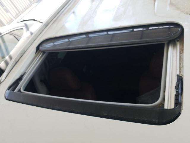 VIN: JTMHX01J6L4197808 Auction: COPART UAE Lot: 58878301 Location: DUBAI INDUSTRIAL CITY - DUBAI VIN: JTMHX01J6L4197808 TOYOTA L-CRUISER 2020 WHITE Photo 15