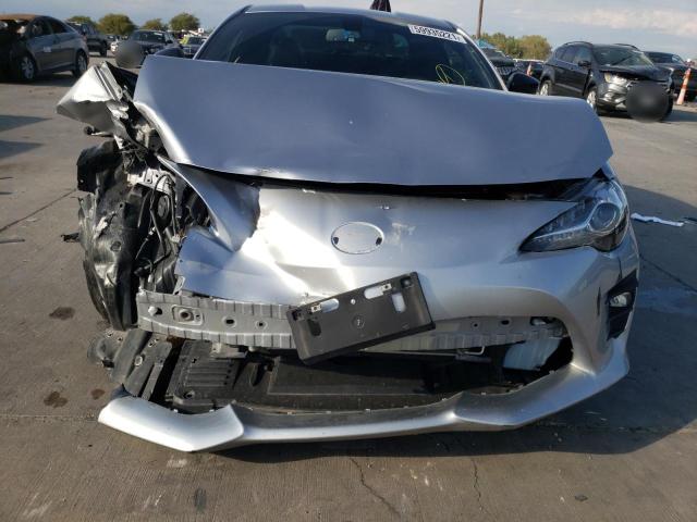 2018 TOYOTA 86 GT JF1ZNAE19J8701337