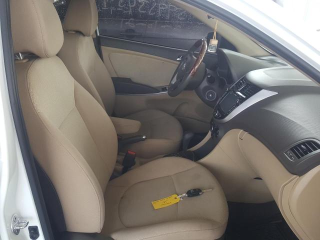 VIN: KMHCT41DBFU645511 Auction: COPART UAE Lot: 59953451 Location: DUBAI INDUSTRIAL CITY - DUBAI VIN: KMHCT41DBFU645511 HYUNDAI ACCENT 2015 WHITE Photo 5