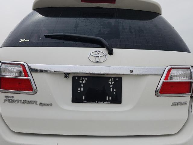 VIN: MHFYU59G597010259 Auction: COPART UAE Lot: 59783631 Location: DUBAI INDUSTRIAL CITY - DUBAI VIN: MHFYU59G597010259 TOYOTA FORTUNER 2009 WHITE Photo 12