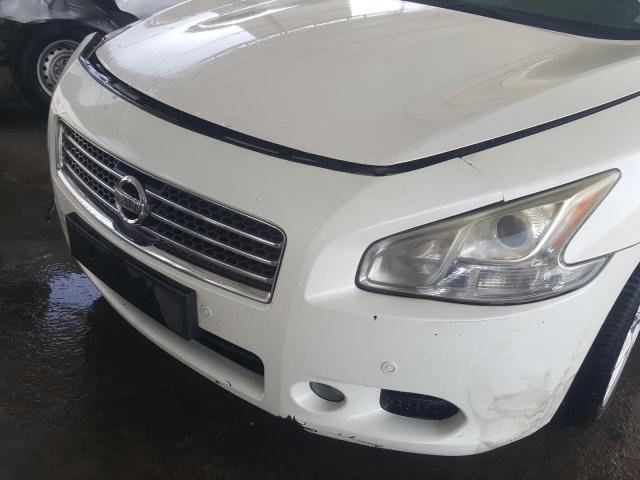 VIN: 1N4AA51E9AC870084 Auction: COPART UAE Lot: 59059201 Location: DUBAI INDUSTRIAL CITY - DUBAI VIN: 1N4AA51E9AC870084 NISSAN MAXIMA 2010 WHITE Photo 17