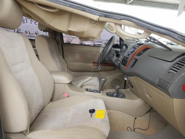 VIN: MHFYU59G597010259 Auction: COPART UAE Lot: 59783631 Location: DUBAI INDUSTRIAL CITY - DUBAI VIN: MHFYU59G597010259 TOYOTA FORTUNER 2009 WHITE Photo 5