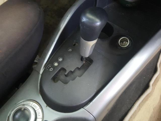 VIN: JMYXTCW5W9Z702120 Auction: COPART UAE Lot: 59956531 Location: DUBAI INDUSTRIAL CITY - DUBAI VIN: JMYXTCW5W9Z702120 MITSUBISHI OUTLANDER 2009 WHITE Photo 15
