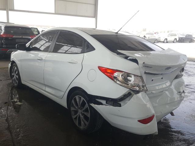VIN: KMHCT41DBFU645511 Auction: COPART UAE Lot: 59953451 Location: DUBAI INDUSTRIAL CITY - DUBAI VIN: KMHCT41DBFU645511 HYUNDAI ACCENT 2015 WHITE Photo 3