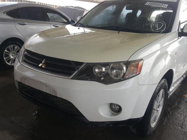 VIN: JMYXTCW5W9Z702120 Auction: COPART UAE Lot: 59956531 Location: DUBAI INDUSTRIAL CITY - DUBAI VIN: JMYXTCW5W9Z702120 MITSUBISHI OUTLANDER 2009 WHITE Photo 10