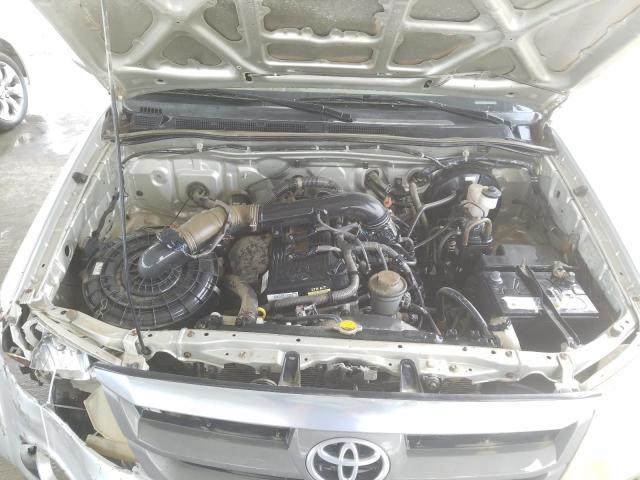VIN: MHFZX69G987007509 Auction: COPART UAE Lot: 60465321 Location: DUBAI INDUSTRIAL CITY - DUBAI VIN: MHFZX69G987007509 TOYOTA FORTUNER 2008 SILVER Photo 7