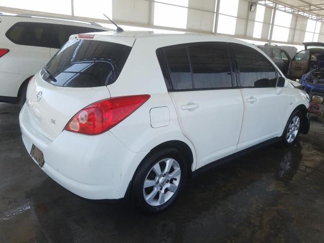VIN: JN1CC13C18T011828 Auction: COPART UAE Lot: 59965691 Location: DUBAI INDUSTRIAL CITY - DUBAI JN1CC13C18T011828 NISSAN TIIDA 2008 WHITE Photo 4