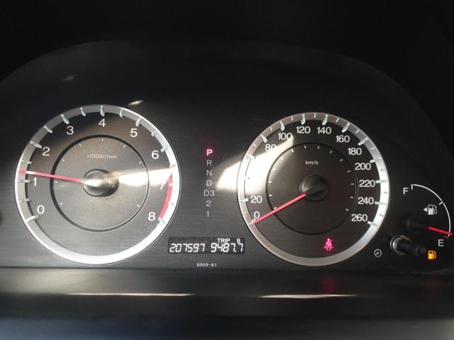 VIN: JHMCP26328C414802 Auction: COPART UAE Lot: 60130991 Location: DUBAI INDUSTRIAL CITY - DUBAI JHMCP26328C414802 HONDA ACCORD 2008 WHITE Photo 8