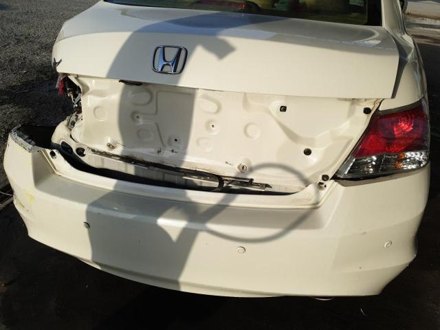 VIN: JHMCP26328C414802 Auction: COPART UAE Lot: 60130991 Location: DUBAI INDUSTRIAL CITY - DUBAI JHMCP26328C414802 HONDA ACCORD 2008 WHITE Photo 12