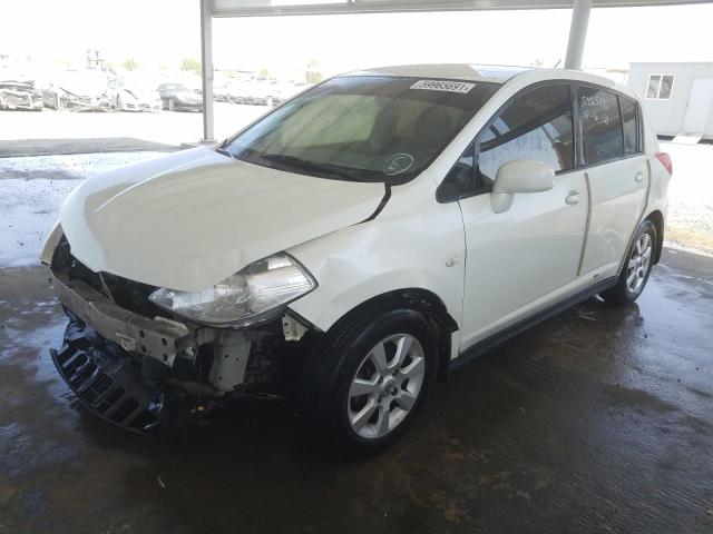 VIN: JN1CC13C18T011828 Auction: COPART UAE Lot: 59965691 Location: DUBAI INDUSTRIAL CITY - DUBAI JN1CC13C18T011828 NISSAN TIIDA 2008 WHITE Photo 2