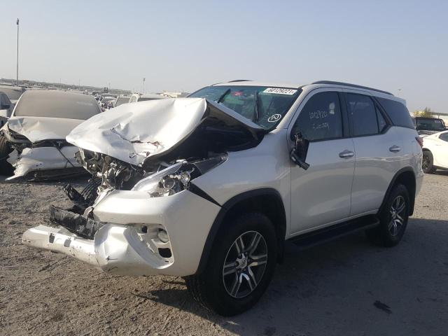 VIN: MR1DX8FS5H0009287 Auction: COPART UAE Lot: 60129221 Location: DUBAI INDUSTRIAL CITY - DUBAI VIN: MR1DX8FS5H0009287 TOYOTA FORTUNER 2017 WHITE Photo 2