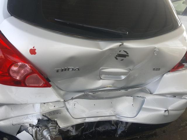 VIN: 3N1BC1C69CK247443 Auction: COPART UAE Lot: 60465951 Location: DUBAI INDUSTRIAL CITY - DUBAI VIN: 3N1BC1C69CK247443 NISSAN TIIDA 2012 SILVER Photo 12
